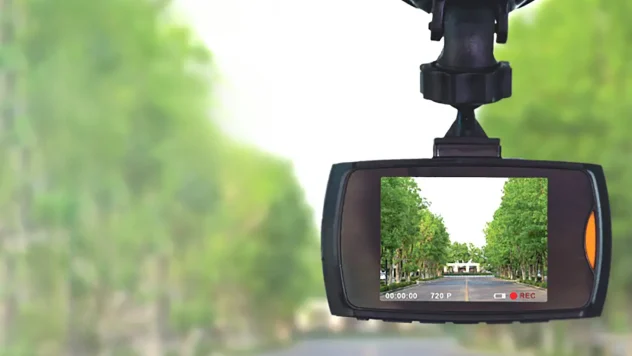 Lifeware Ultra Slim 1080P Dash Cam with 2.4" Screen