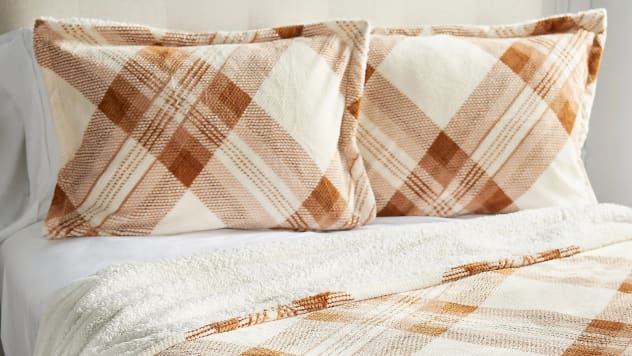 Berkshire Printed Plaid Bonded Dobby Coverlet