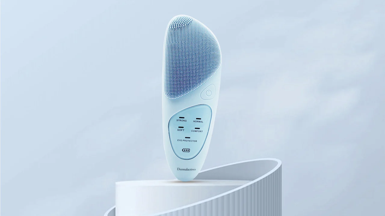 Dermalactives PureSkin Sonic Cleansing Brush with Heated Eye Care