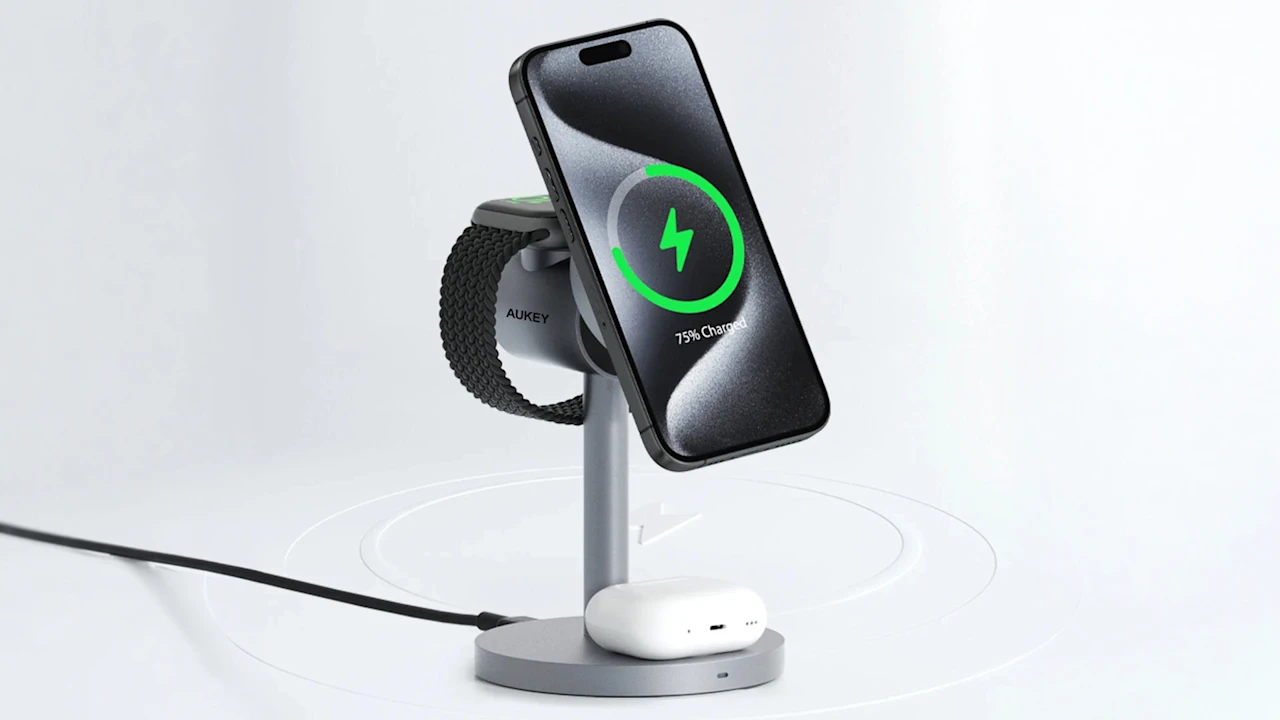 AUKEY MagFusion Qi2 3-in-1 Wireless Charging Station