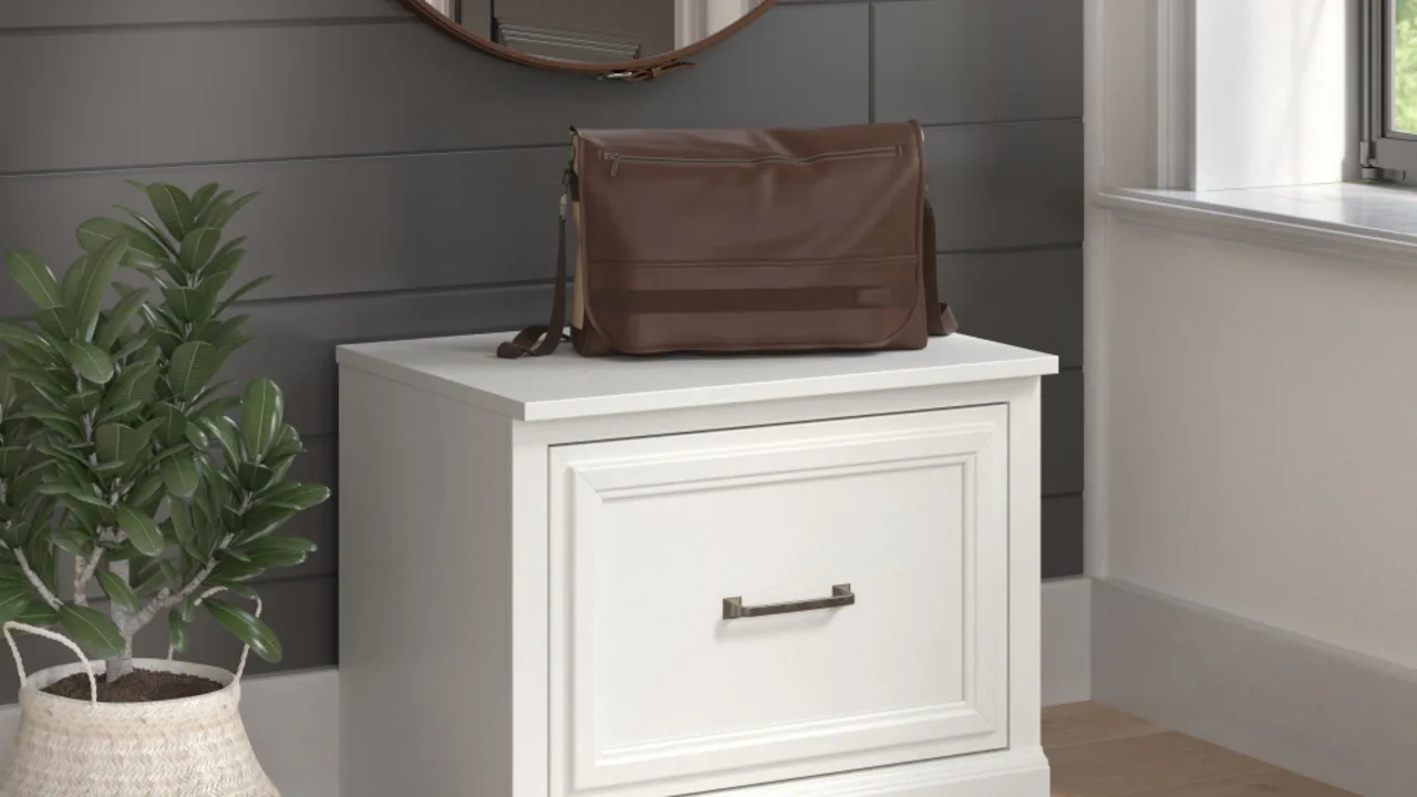 Woodland 24W Small Shoe Bench with Drawer