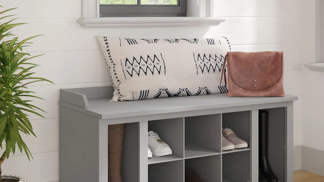 Woodland 40W Shoe Storage Bench with Shelves in Cape Cod Gray