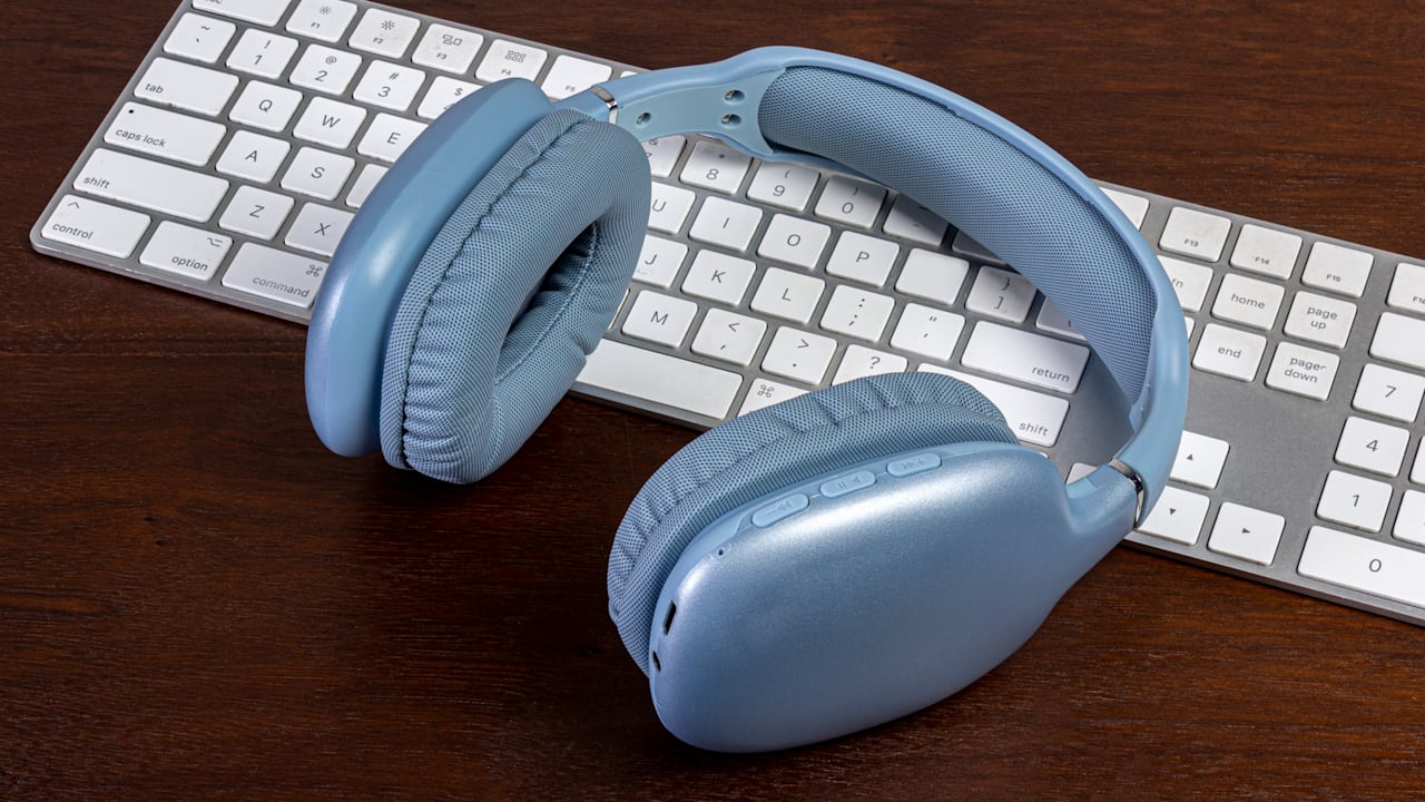 Lifestyle Advanced Airstream X High Definition Wireless Over Ear Headphones