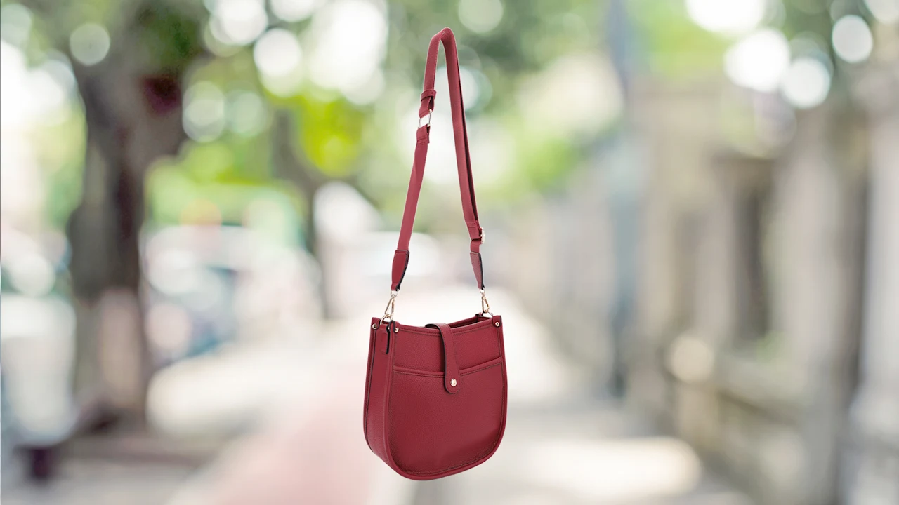 Poppy & Harper Elise Saddle Crossbody