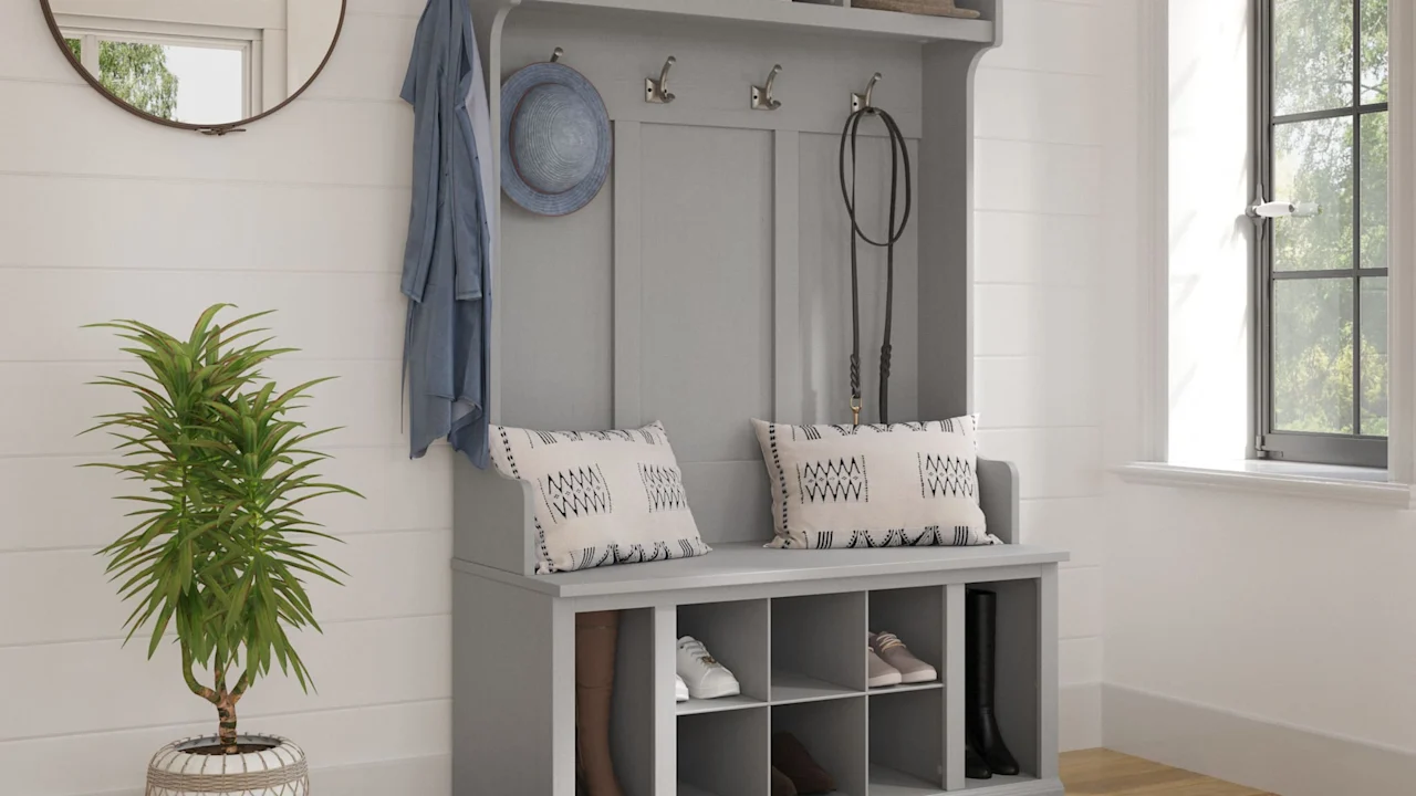 Woodland 40W Hall Tree and Shoe Storage Bench with Shelves in Cape Cod Gray