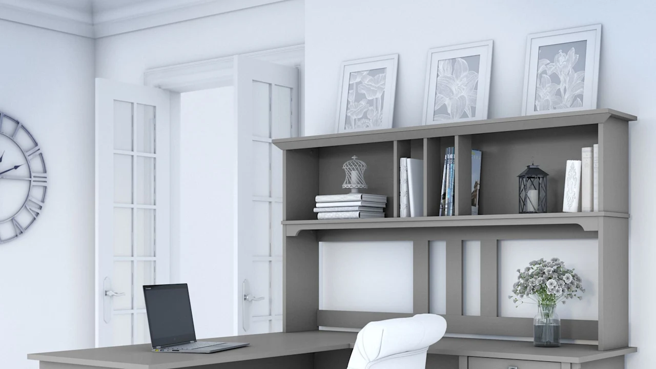 Salinas 60W L Shaped Desk with Hutch