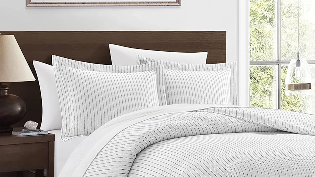 Chic Home Wesley 3-Piece Duvet Cover Set