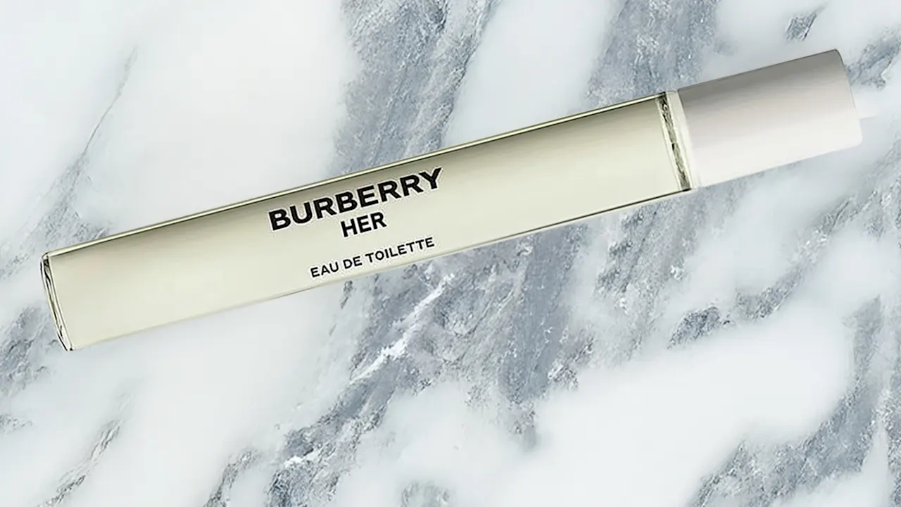 Burberry Her Eau De Toilette Spray (10ml)