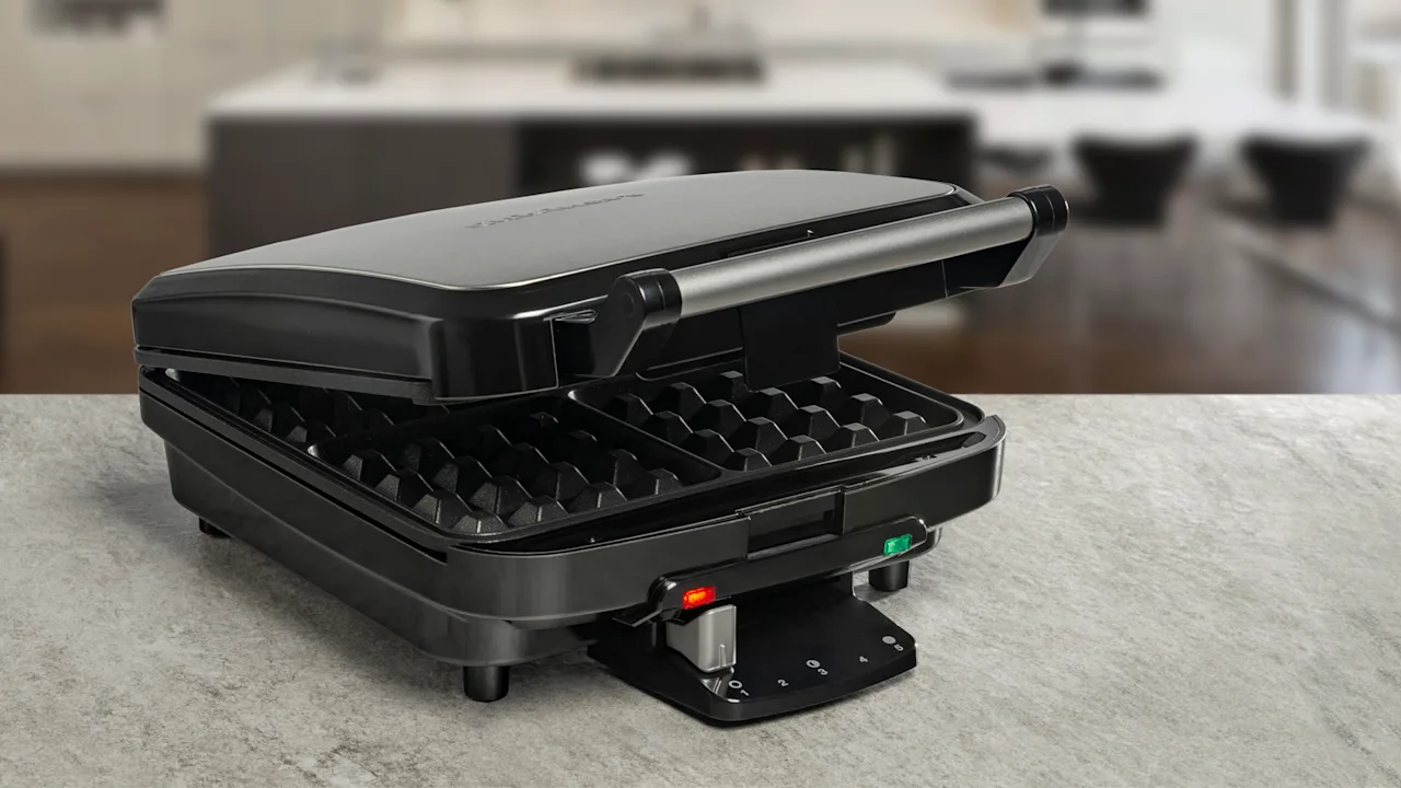 Cuisinart 4-Slice Square Belgian Waffle Maker