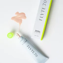 Flyte.70 Set de Maquillaje Facial de 5 Piezas