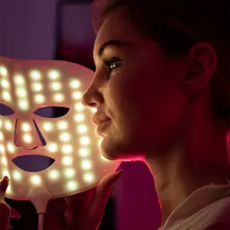 Máscara Facial de Luz LED Kenzzi