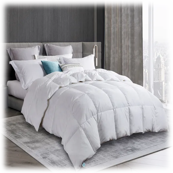 Martha Stewart 240 Thread Count White Goose Down & Feather Comforter