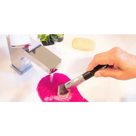 Zoë Ayla Silicone Makeup Brush Cleaning Glove