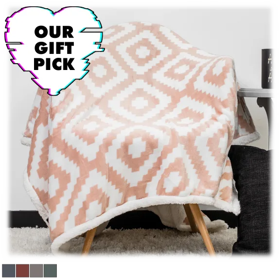 Kensie Christie Sherpa Throw White Backing 50" x 60"