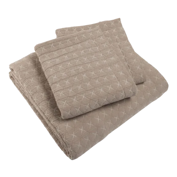 Peacock Alley Matelassé Coverlet Set