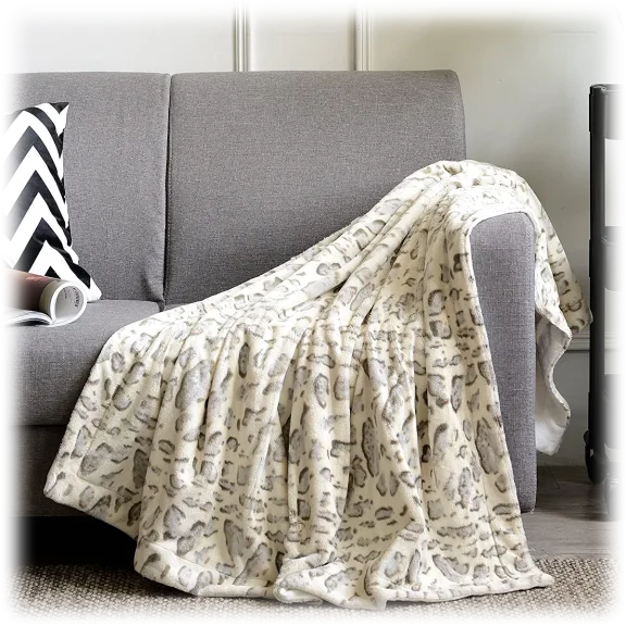 Cheer Collection Animal Print Throw Blanket (60" x 50")