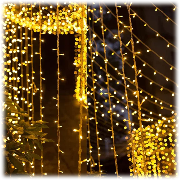 Hakol 300 LED 8 Mode Indoor/Outdoor String Lights With Remote