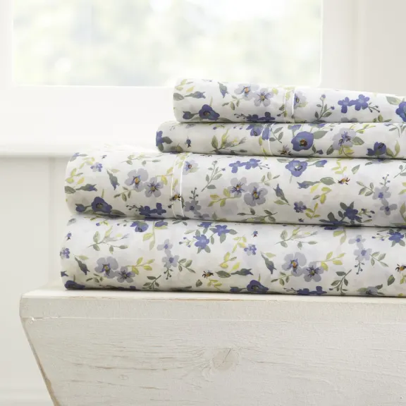 4-Piece: Cloth and Gable Bed Sheets Set Premium Ultra Soft with Blossoms Pattern