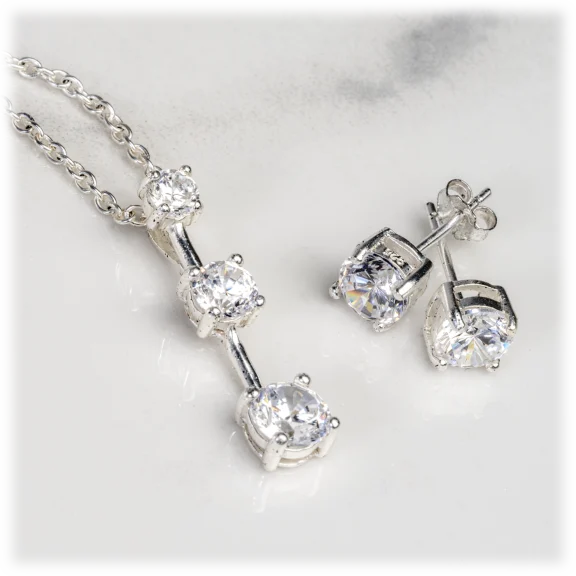2.5 Carat Cubic Zirconia Necklace with Matching Earrings