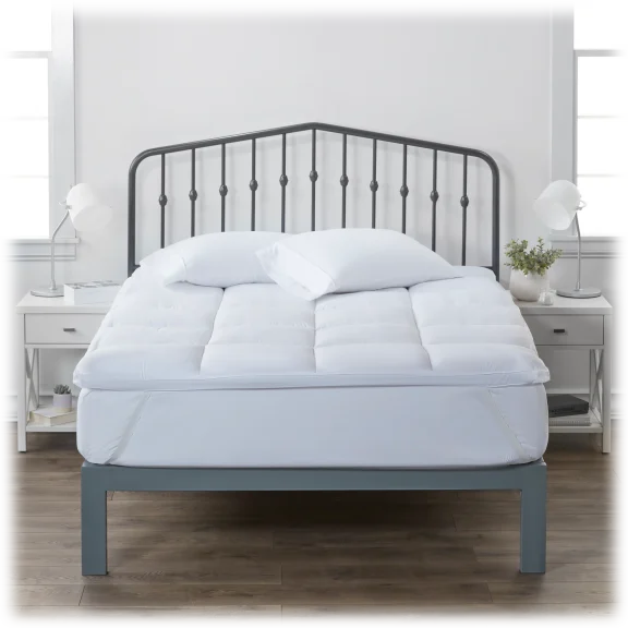 Cloth & Gable Ultra Plush Mattress Pad