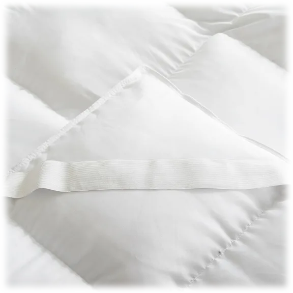 Cheer Collection 230 Thread Count Luxurious Down Alternative Mattress Topper