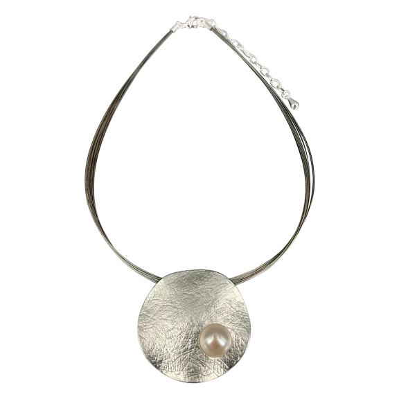 WAIKIKI COLLECTION Dancing Kiana 18K Gold Filled Designer Pearl Pendant