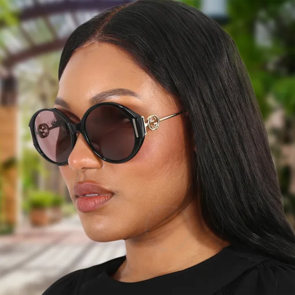 Gucci Women's Sunglasses with Black Frame