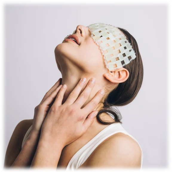 Zoe Ayla Jade Chi Mask