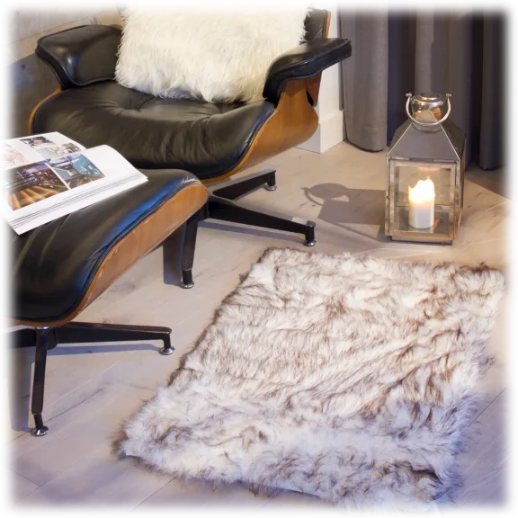 LUXE Hudson Faux Fur 2' X 3' Rectangular Rug