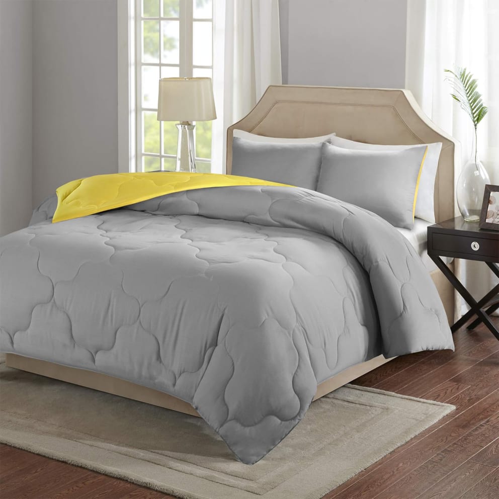 Grey/Yellow