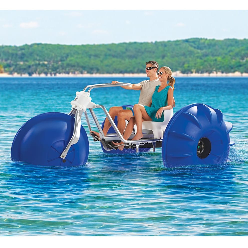 The Tropical Resort Aqua Cycle