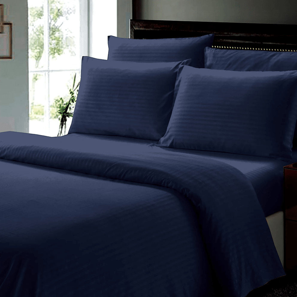  Available in 8 colors