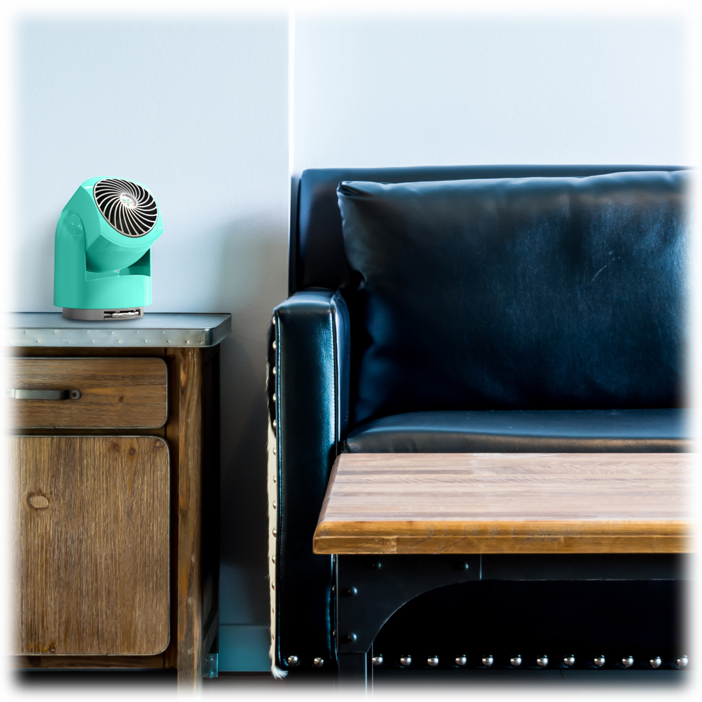 Customizable airflow with the adjustable tilt head for personalized comfort