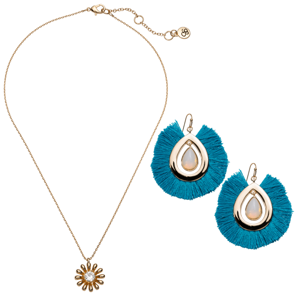 Daisy Pendant & Blue Fan Earrings