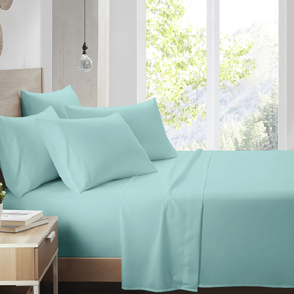 Aqua