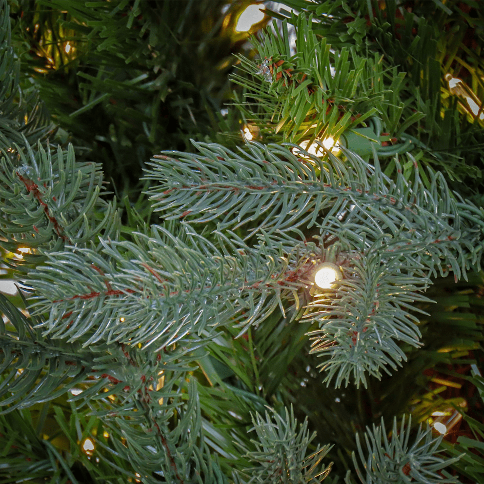 Balsam Fir features Feel Real® branch tips
