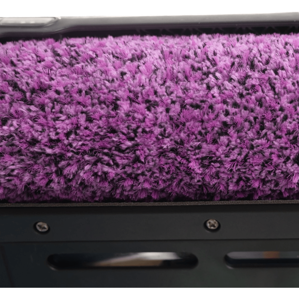 Antimicrobial brushroll resists mold and mildew
