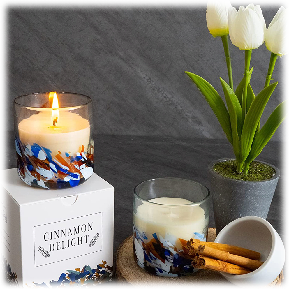 Candle wax is made from natural soy with essential oils extracted from the best plants