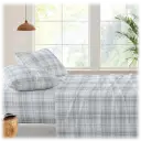 Michelle Plaid