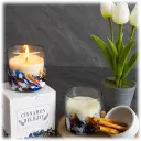 Candle wax is made from natural soy with essential oils extracted from the best plants