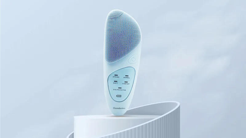 Dermalactives PureSkin Sonic Cleansing Brush with Heated Eye Care