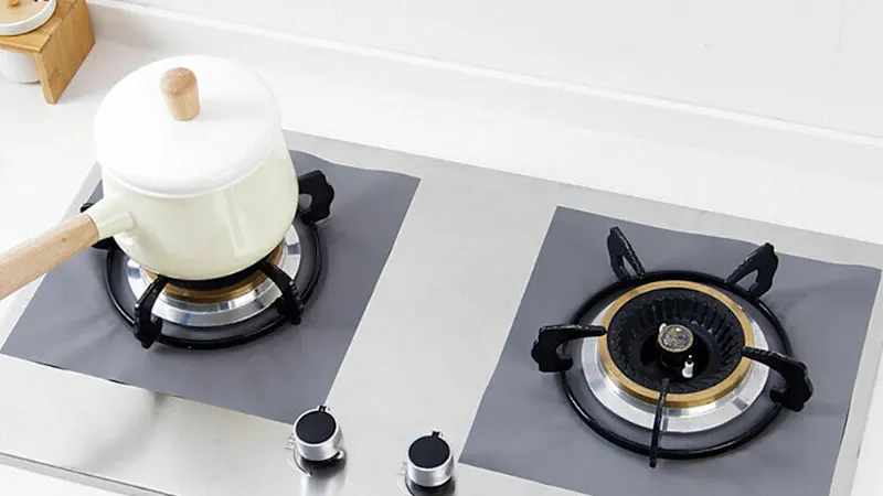 Set of 8 Stove Covers by Two Elephants