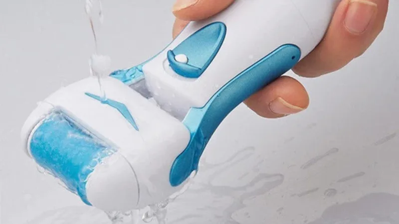 ISO Beauty Diamond Collection EZPedi Electric Vibrating Portable Callus Remover