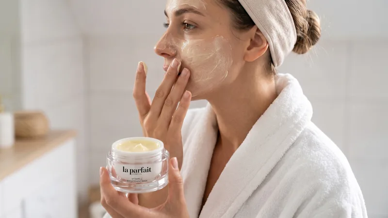 La Parfait Cosmetics Vitamin C Brightening Mask