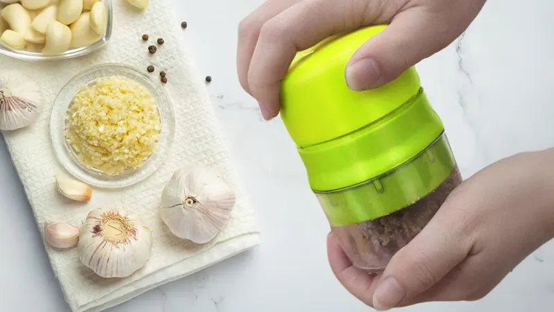Titan Mini Manual Food Chopping Tool