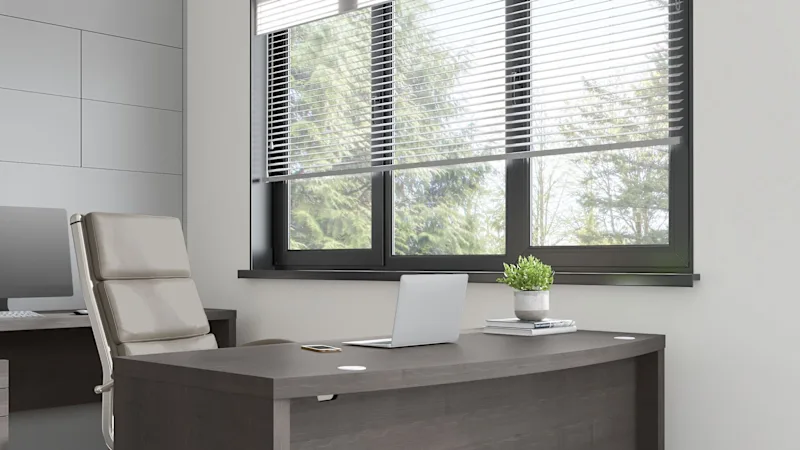 Echo 60W Bow Front Desk
