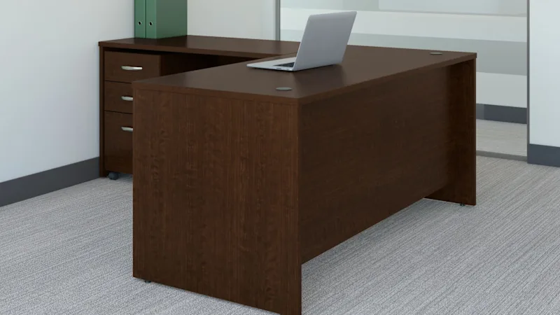Series C 66W L Shaped Desk with 48W Return and Mobile File Cabinet