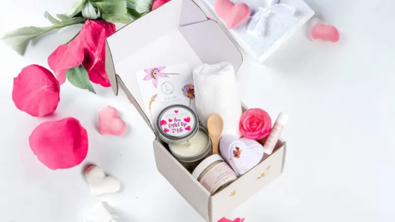 The Natural Skincare Gift Box