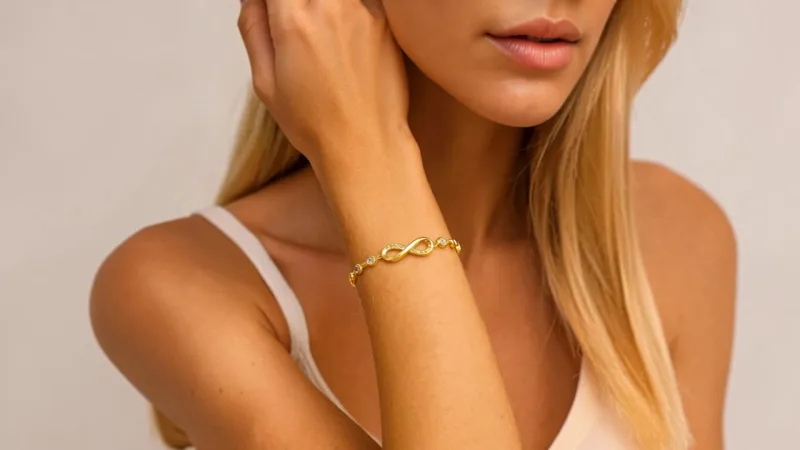 Dloria Infinity Bracelet
