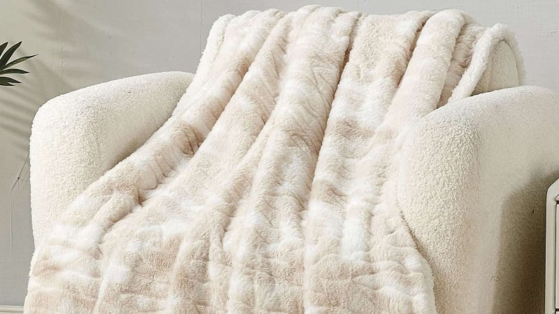 Luxury Home Alaska Sherpa Plush Blanket